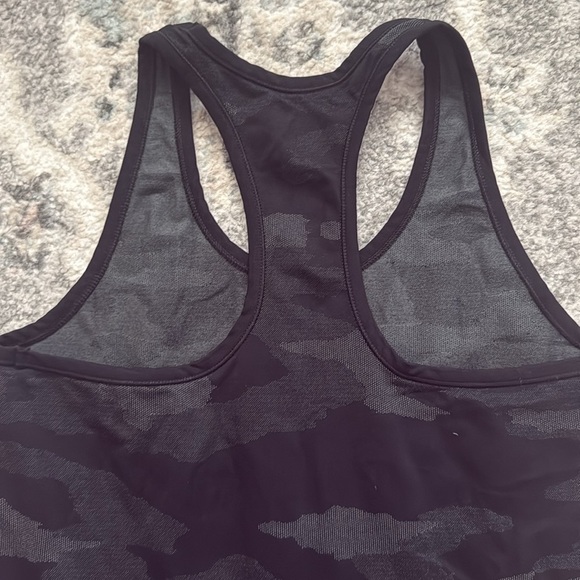 Athleta Speedlight Camo Tank - Picture 7 of 7